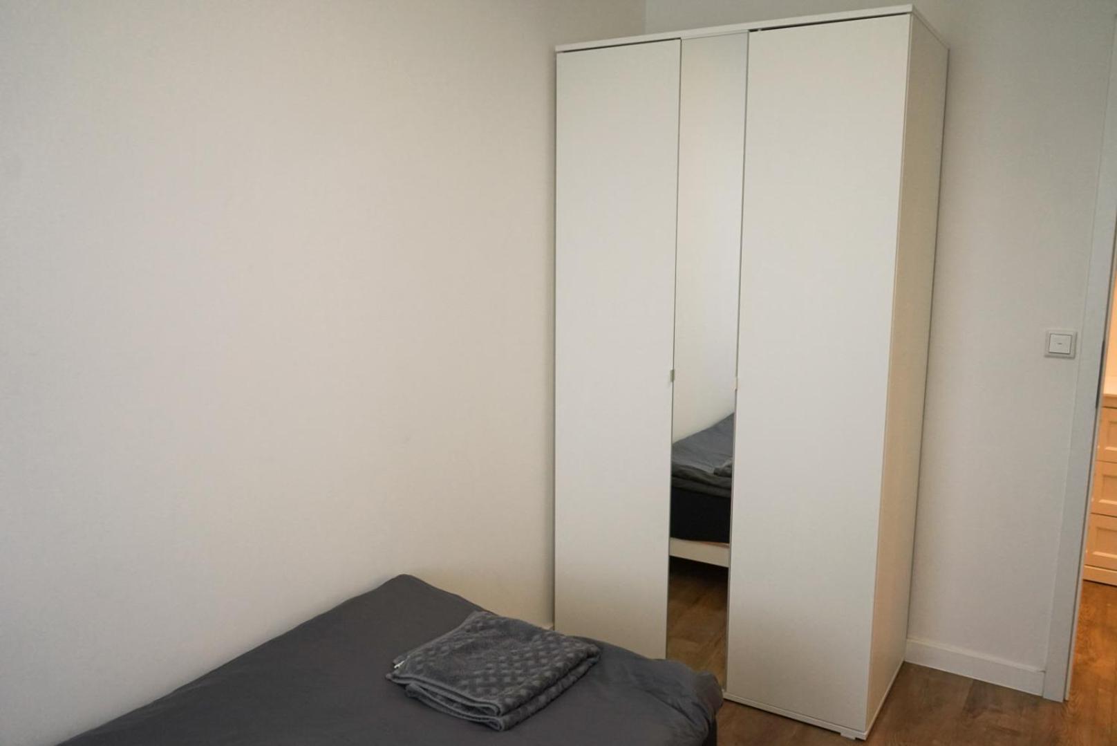 Moeblierte 3-Zimmer-Wohnung Nahe Duesseldorf In Duisburg-Sued Zewnętrze zdjęcie