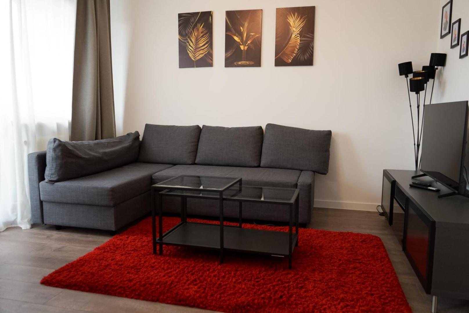 Moeblierte 3-Zimmer-Wohnung Nahe Duesseldorf In Duisburg-Sued Zewnętrze zdjęcie